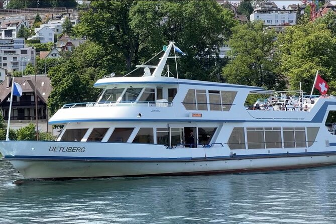 LINDT Home of Chocolate, Cruise On Lake Zurich And Old Town Walking Tour - Practical Details and Group Size