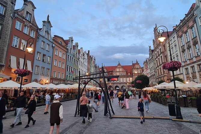 Lions & Unicorns of Gdask: Self-Guided Fantasy Puzzle Walk - Starting Point at Way Jagielloskie 2A in Gdansk