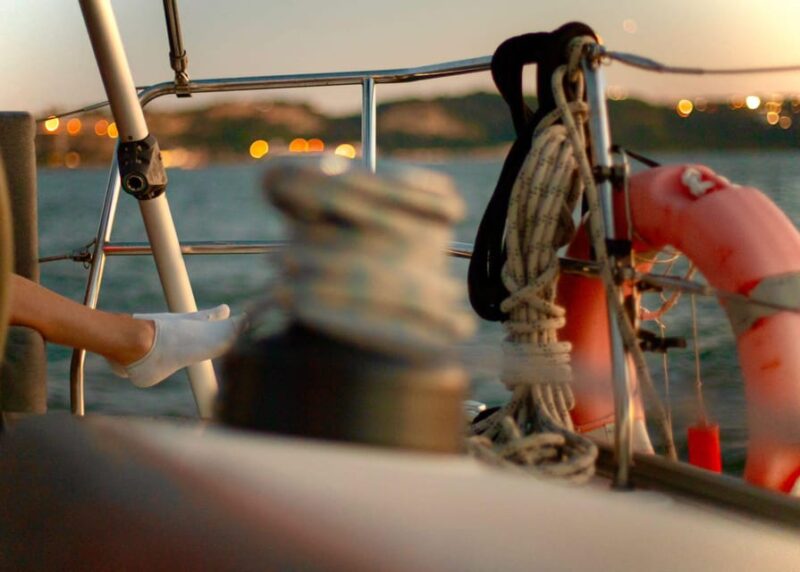 Lisbon 2 Hours Sailing Day Tour and Cruise With Drinks - The Scenic Route and Panorama Highlights