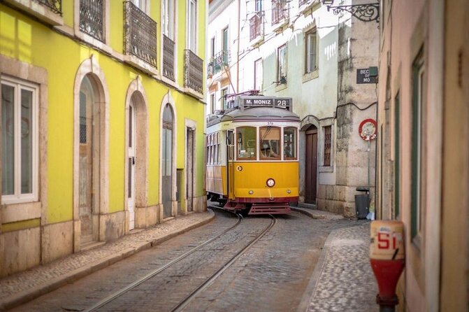 Lisbon 24 Hours Pass with Tram 28 Riding Ticket - The Convenience of the 24-Hour Public Transport Pass