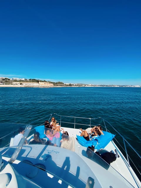 Lisbon: 6H Private Luxury Catamaran Tour with Dives - Key Points