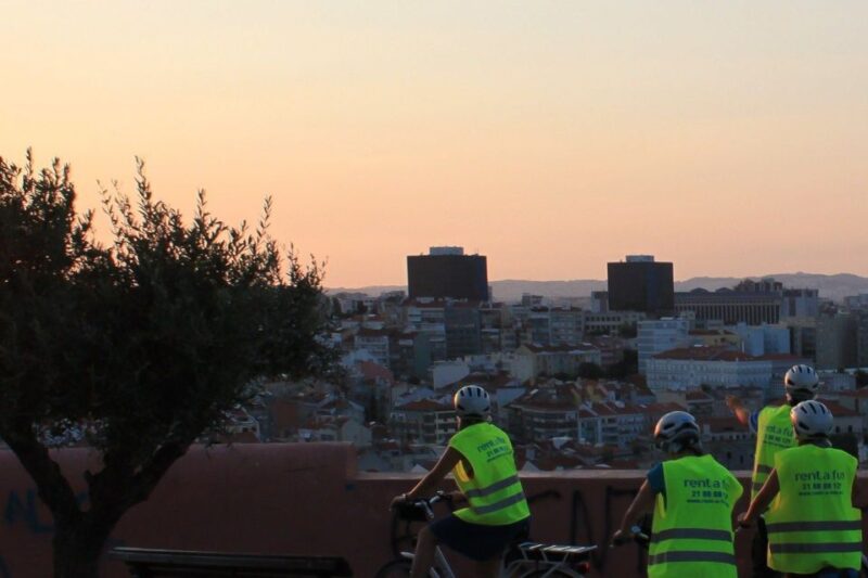 Lisbon: 7 Hills Half-Day Electric Bike Tour - Exploring Vibrant Neighborhoods
