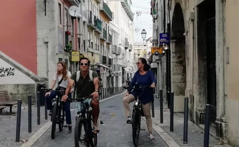 Lisbon: 7 Hills Panoramic Guided Tour by E-Bike - Who Should Consider This Tour?