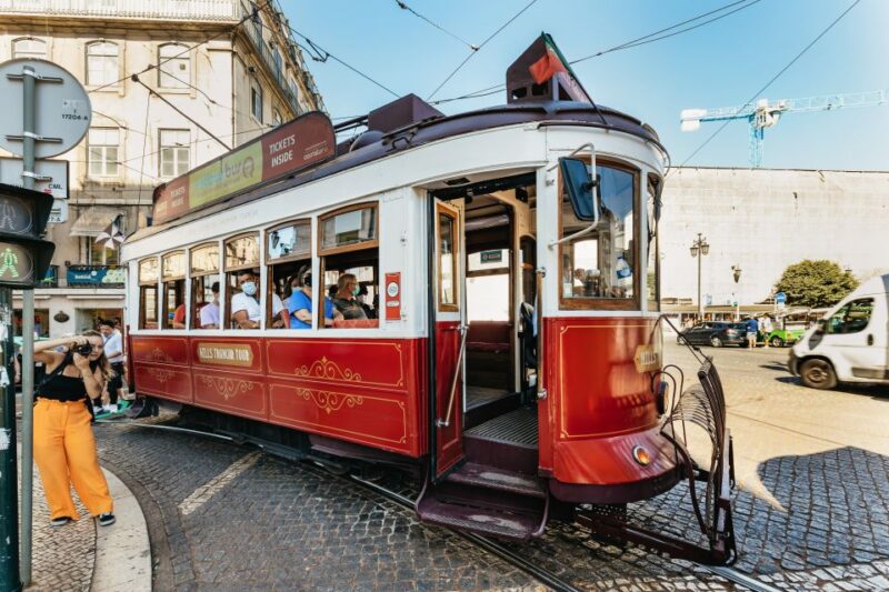 Lisbon: 72/96-Hour Hop-On Hop-Off Bus, Tram & Boat Ticket - The Stops at Key Lisbon Landmarks