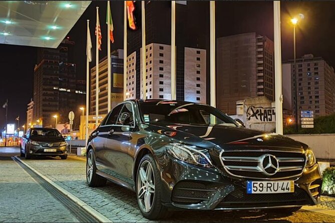 Lisbon Airport to Hotel in Lisbon (or vice versa) - Reliable and Personalized Lisbon Airport Transfer for Up to 2 People