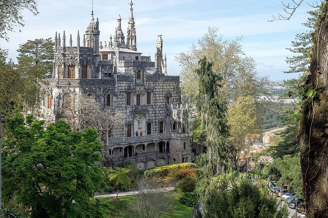 Lisbon Airport Transfer to Sintra or Cascais - Meeting Your Driver at Lisbon Airport