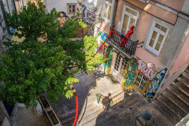 Lisbon: Alfama, Mouraria Walking Tour with Fado Night, Tapas - Experience the Emotion of Fado in an Intimate Setting