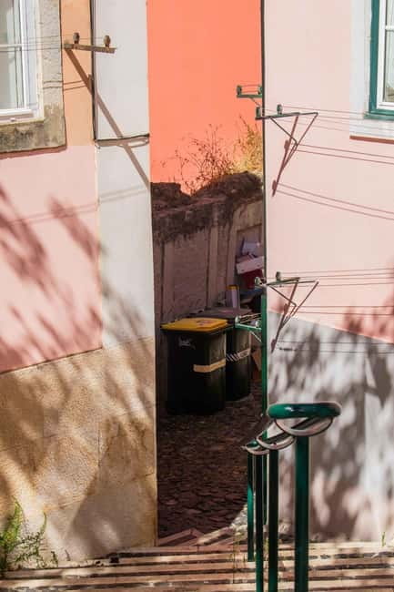 Lisbon: Alfama, Mouraria Walking Tour with Fado Night, Tapas - Logistics and Practical Tips