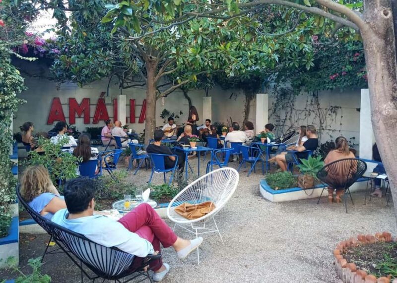 Lisbon: Amália Rodrigues Foundation & Gallery Tour - Discover Lisbon’s Heart: Fado, Art, and Nighttime Sights in a 4-Hour Tour