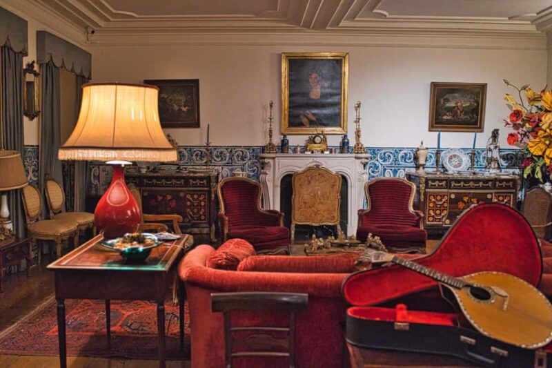 Lisbon: Amália Rodrigues Foundation & Gallery Tour - Stepping Into Portugal’s Fado Heritage at the Amália Rodrigues Foundation