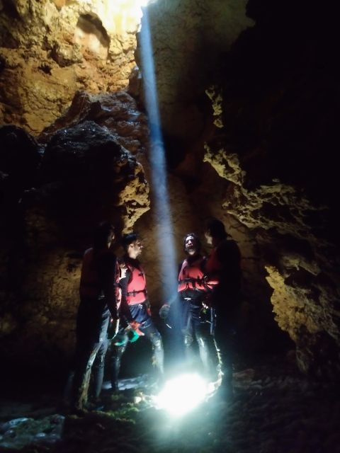 Lisbon: Arrábida Kayak and Coasteering Adventure Tour - Local Food, Homemade Wines, and Relaxation