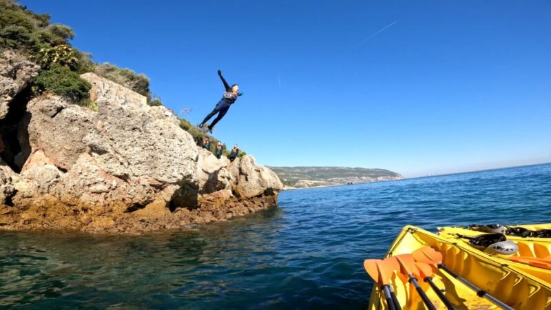 Lisbon: Arrábida Kayak and Coasteering Adventure Tour - Guides and Guest Experience