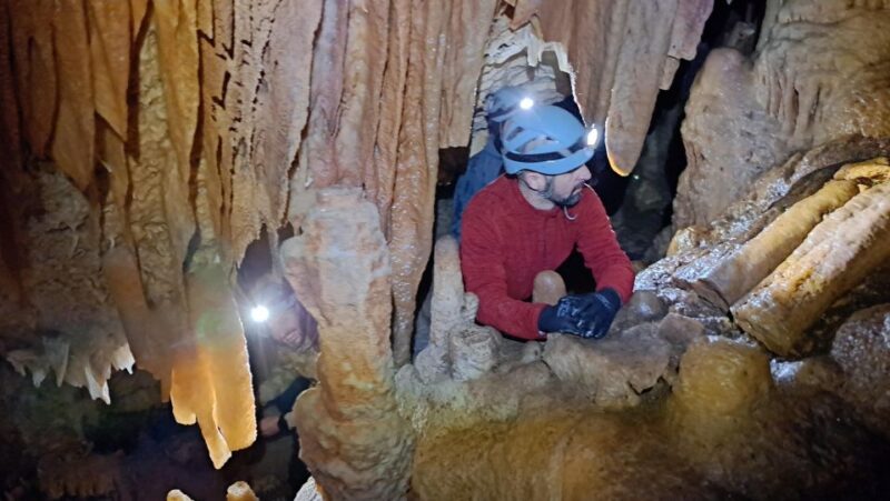 Lisbon: Arrábida Natural Park Cave Tour with Guide - Safety, Comfort, and Physical Requirements