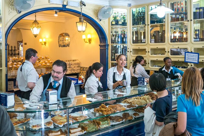 Lisbon at your own pace- Private Guided Historical Tour in Lisbon - Starting at the Heart of Lisbon: Marques do Pombal