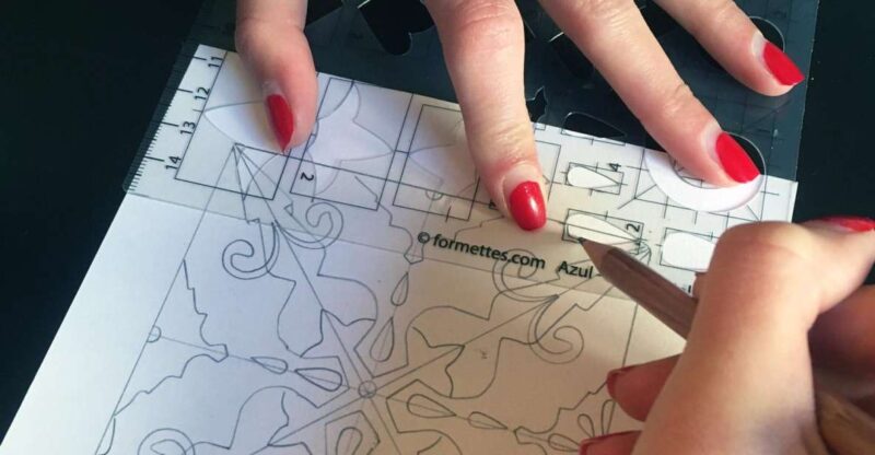 Lisbon: Azulejos' Design Create Your Own Tile Workshop - Step-by-Step Tile Creation Process