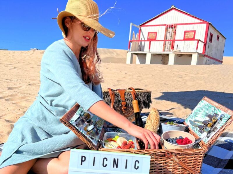 Lisbon: Beach Brunch Picnic with Set-Up and Transfers - Relaxation and Scenic Views on the Sunny Shore
