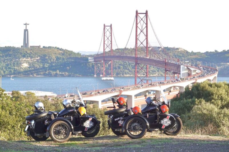 Lisbon : Belem Motorcycle Side-car Tour - Appreciating the Engineering Marvel of the 25th of April Bridge