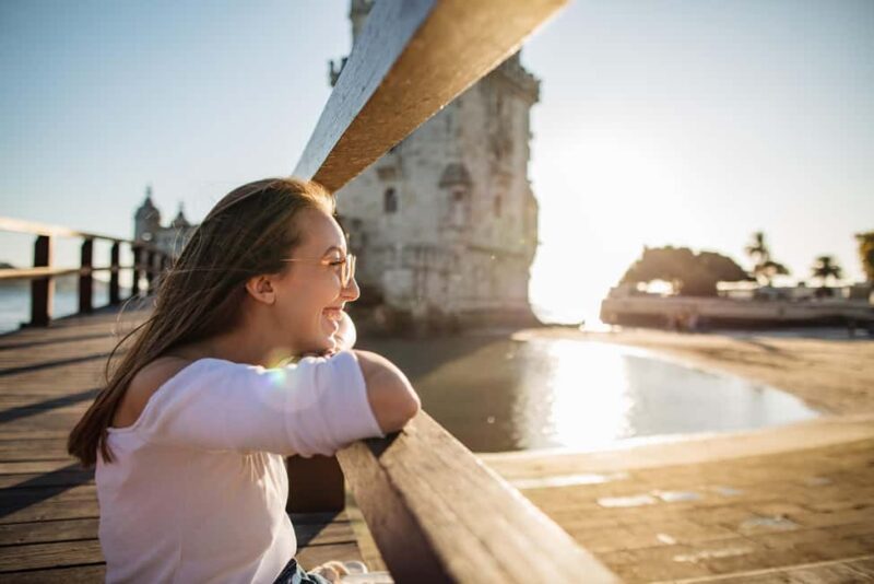 Lisbon: Belem Photoshoot - Easy Communication and Meeting Arrangements