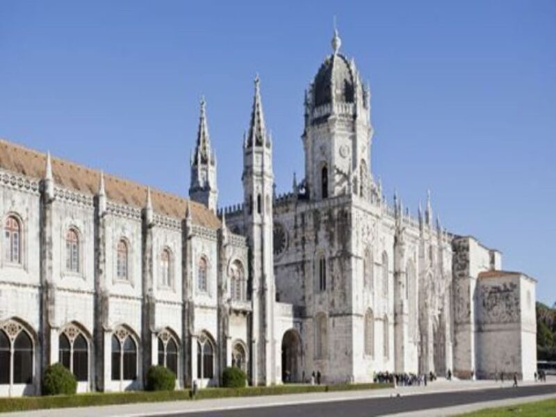 Lisbon: Belem Private Tuk-Tuk Tour for 2 hours - Vasco da Gama’s Monument and the Age of Exploration