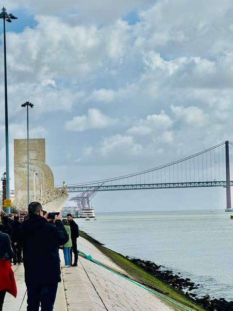 Lisbon: Belem Tour by TukTuk - Visiting the Pastéis de Belém and Tasting the Famous Pastry