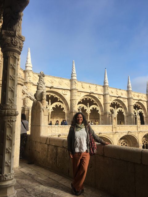 Lisbon: Belém Walking Tour and Jerónimos Monastery Ticket - The Role of the Professional Guide