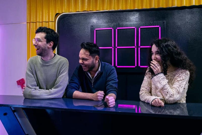 Lisbon: Buddy Battles Live Game Show Experience - Starting Point at Timeless Experiences Store in Lisbon