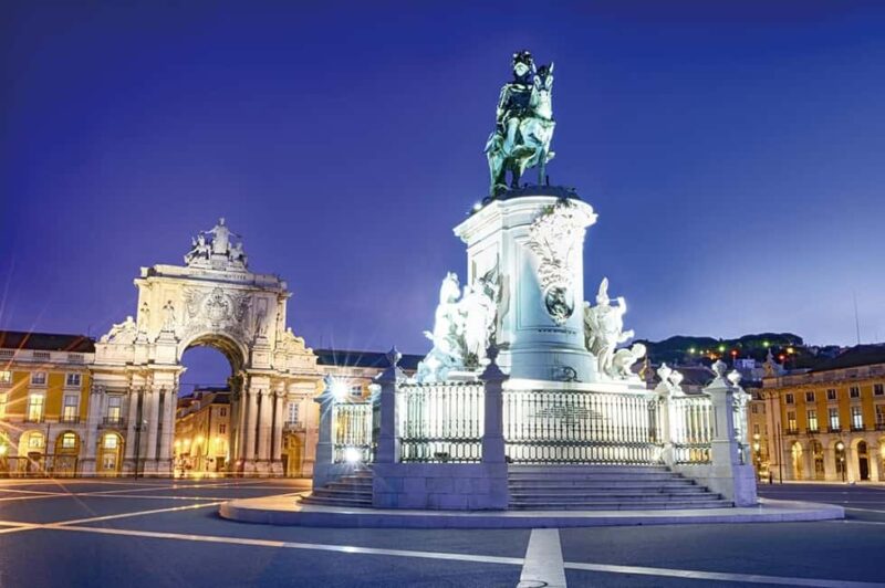 Lisbon By Night Private City Tour - Key Points