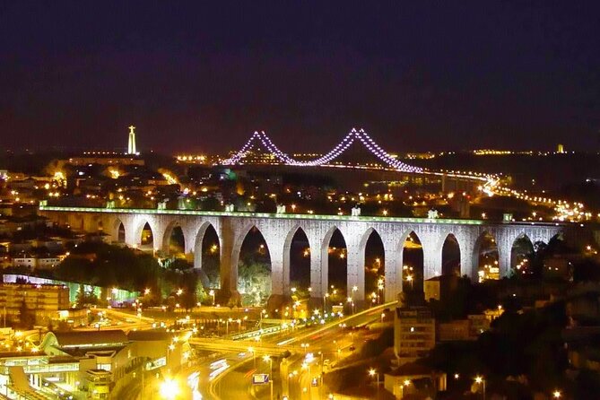 Lisbon by Night Private Tour with Dinner and Fado Show - The Magnificent View from Park Eduardo VII