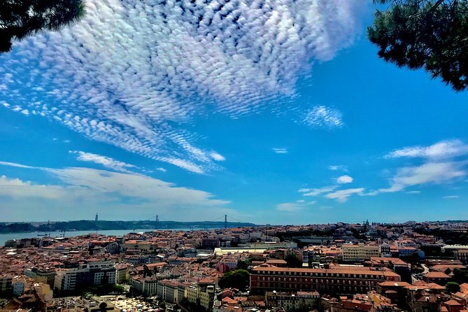 "Lisbon by Night" up to 6 people, private tour - Guides Who Bring Lisbon’s Nightlife to Life