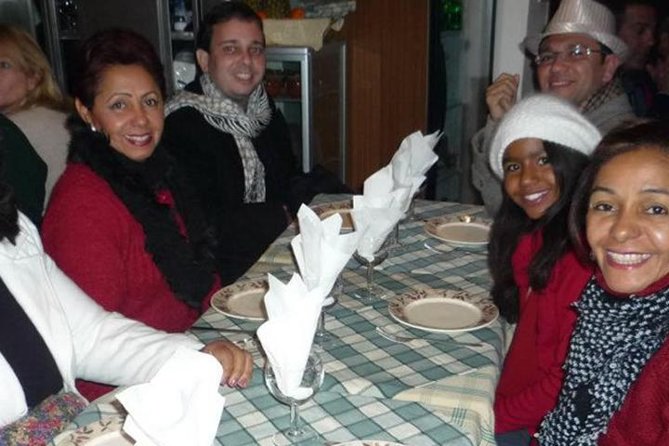 Lisbon By Night with Dinner and Fado Show Included - Comparing this Tour to Other Night Experiences in Lisbon