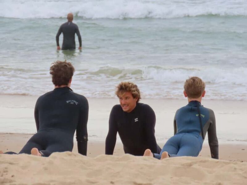 Lisbon: Carcavelos Beach Surf Lesson with Pro Surfer - Relaxing Break at Tricana Beach Bar