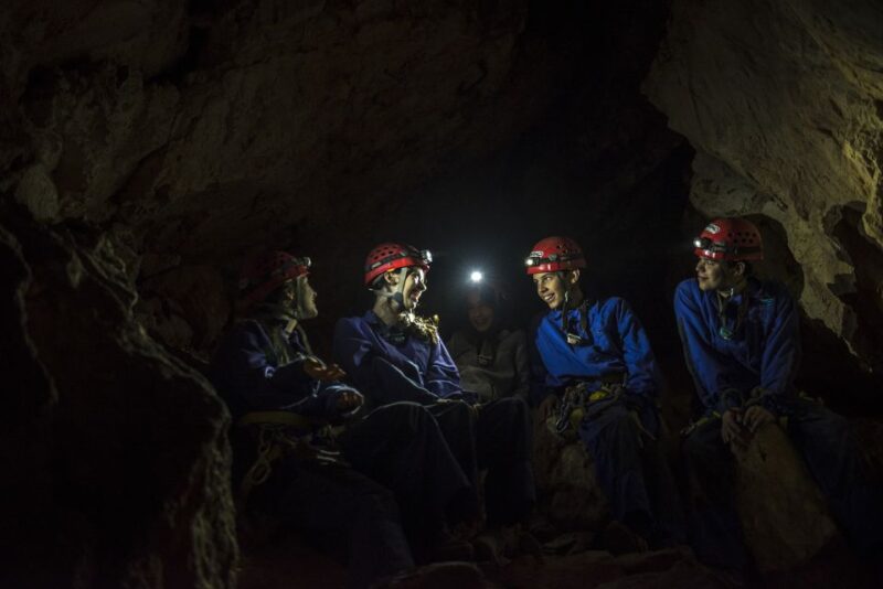 Lisbon: Caving in Arrábida Natural Park, Setubal, Sesimbra - The Experience with Highly Qualified Instructors