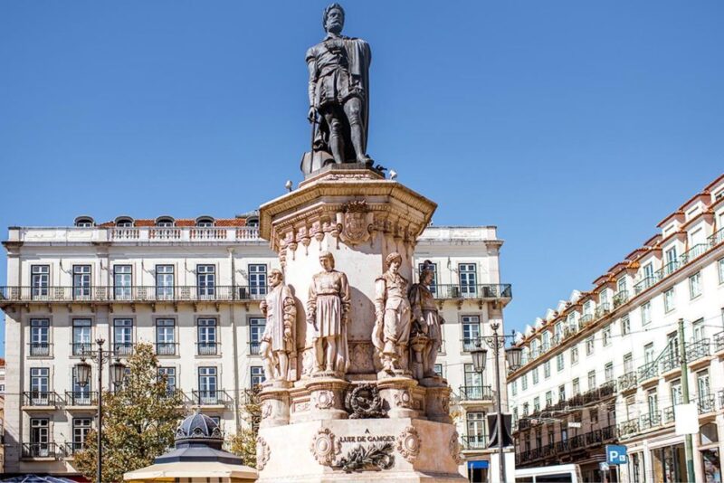 Lisbon: Chiado, Bairro Alto, and Principe Real Tuk Tuk Tour - Discovering Principe Real’s Elegant Charm