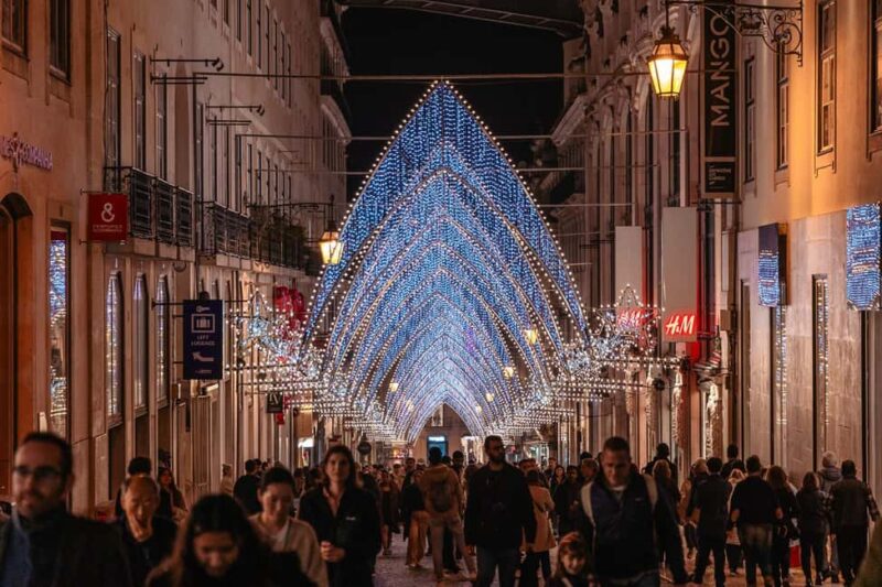 Lisbon: Christmas Lights Private & Flexible Walking Tour - Practical Details and Accessibility Notes
