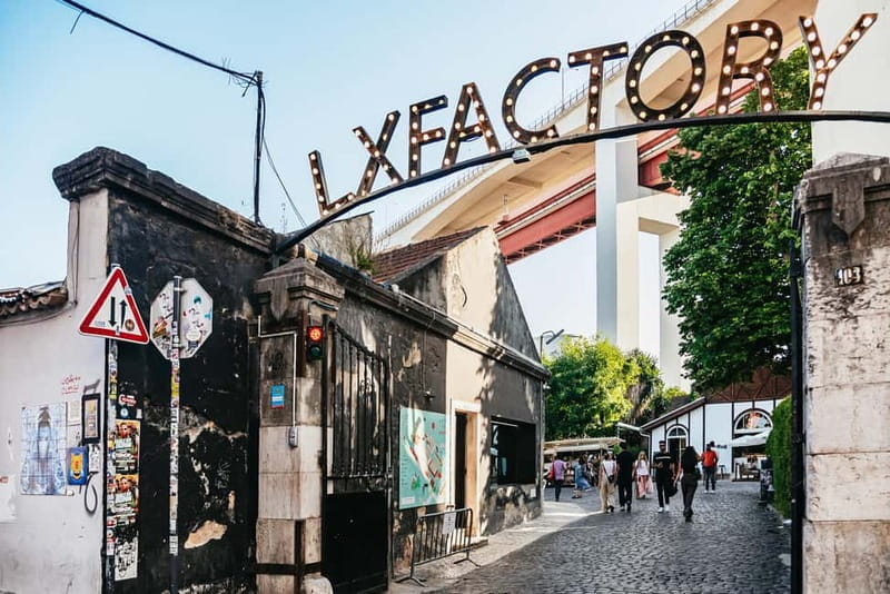 Lisbon City Half Day Private Guided Tour: Iconic Attractions - Why Choose This Tour Over Others