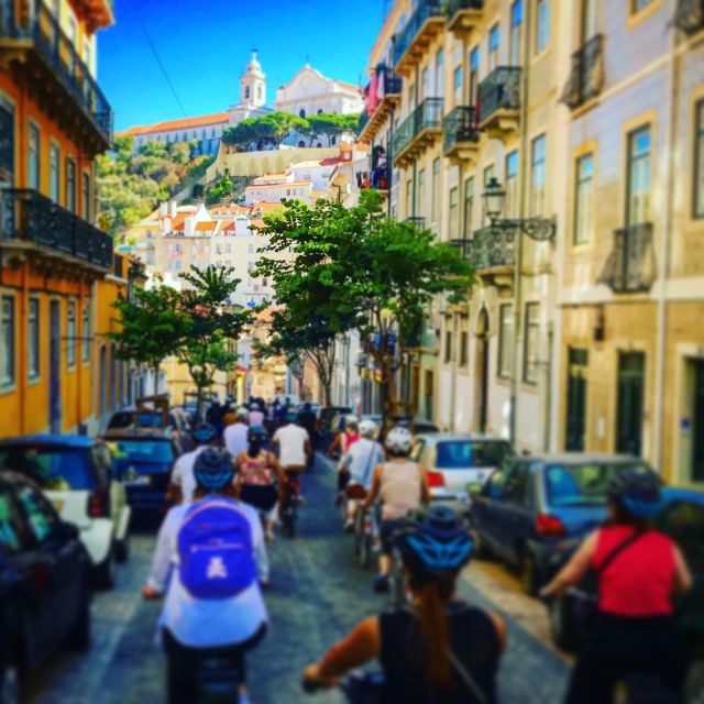 Lisbon: City Highlights and Viewpoints E-Bike Tour - From the Old Town to the Castle District