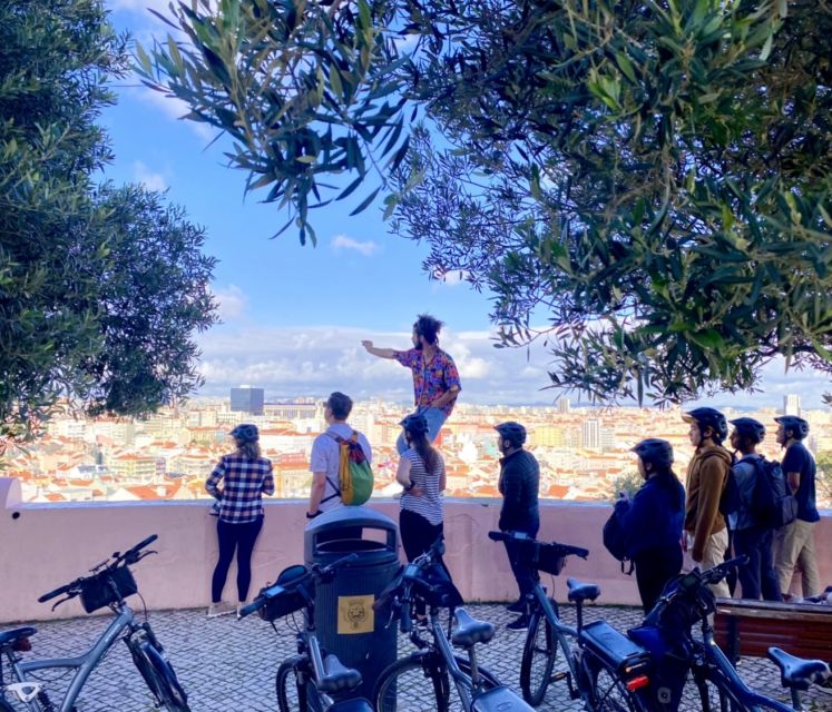 Lisbon: City Highlights and Viewpoints E-Bike Tour - Expert Local Guides Share Captivating Stories