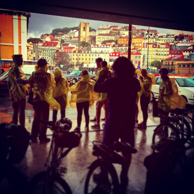 Lisbon: City Highlights and Viewpoints E-Bike Tour - Who Will Love This Lisbon E-Bike Tour