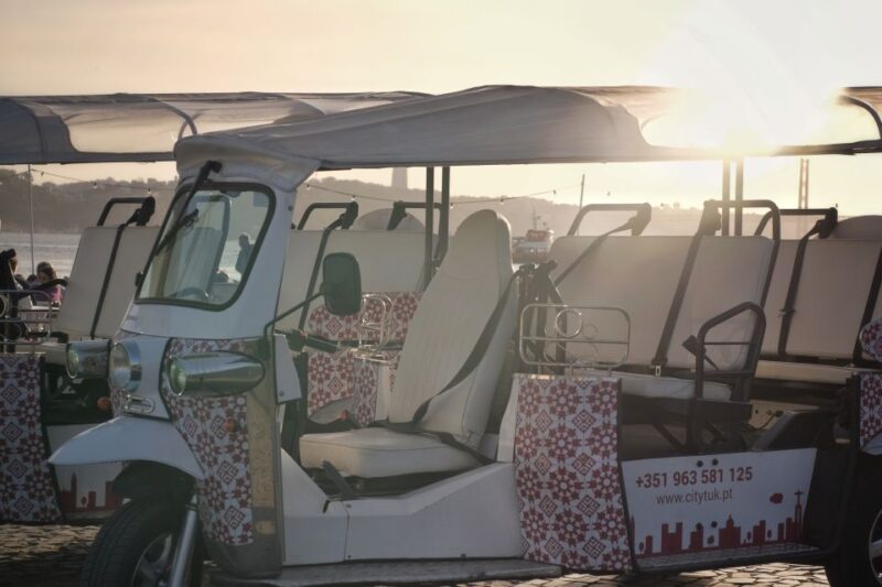 Lisbon: City Highlights Tour by Tuk Tuk - Pacing, Duration, and Logistics