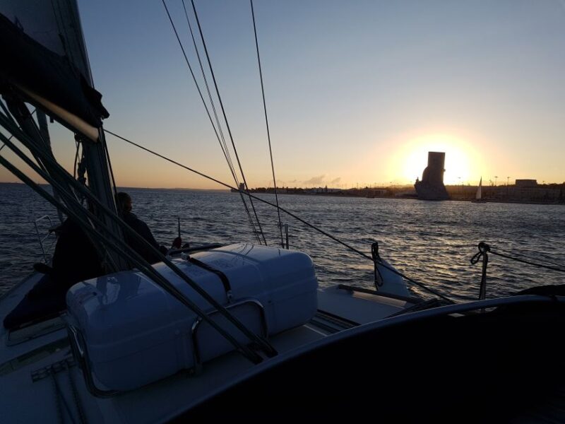 Lisbon: City Skyline Sailboat Cruise with Drink and Snacks - The Meeting Points and Booking Flexibility