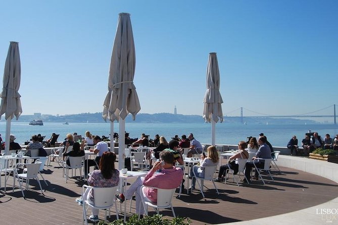 Lisbon City Tour An Amazing Experience - Explore Lisbon’s Bohemian Charms in Chiado and Bairro Alto