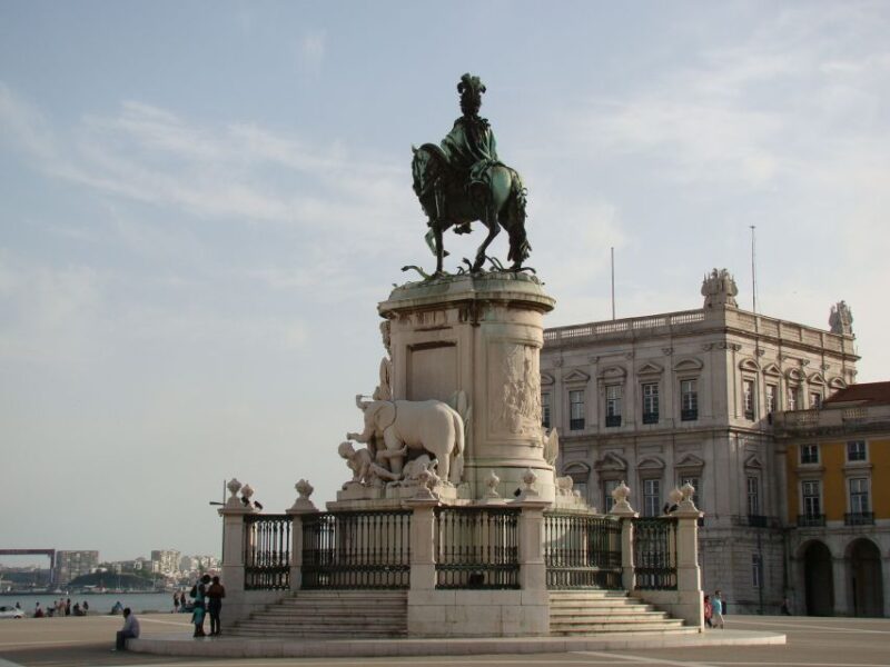 Lisbon: City Walking Tour with Local Guide - Frequently Asked Questions