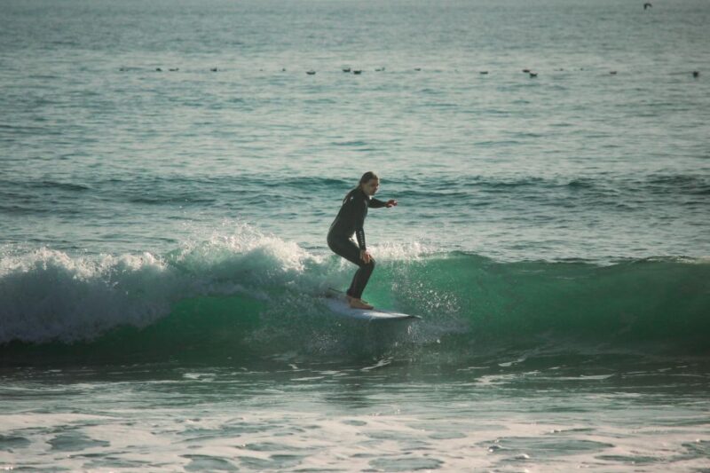 Lisbon: Come try our Surf Lesson in Costa da Caparica - Transport Options and Practical Tips