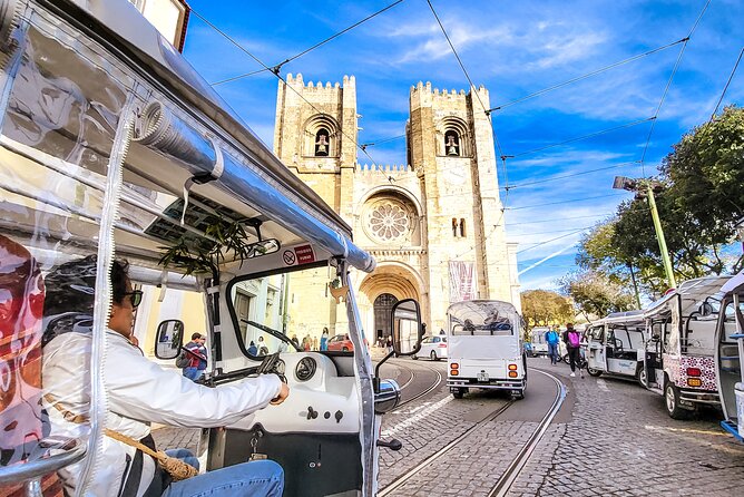 Lisbon Complete Tour! Eco TukTuk Private Guided - Panoramic Vistas from Miradouro Santa Luzia and Senhora Do Monte