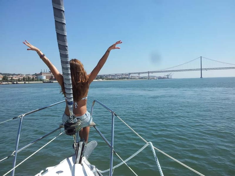 Lisbon: Daytime or Sunset Boat Cruise with History and Wine - Practical Details: Group Size, Accessibility, and Restrictions