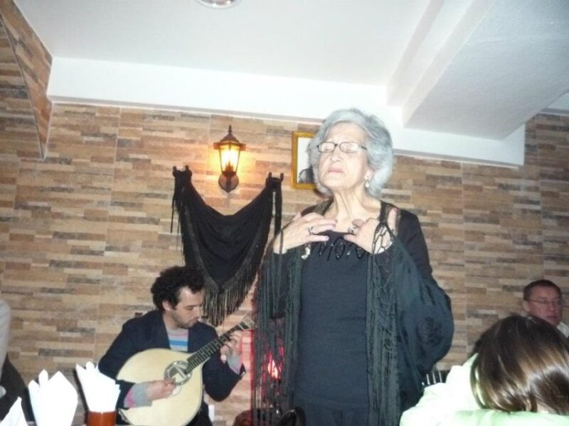 Lisbon Dinner with Fado Show and Sights by Night - Discover Lisbons Nightlife and Cultural Highlights in One Evening