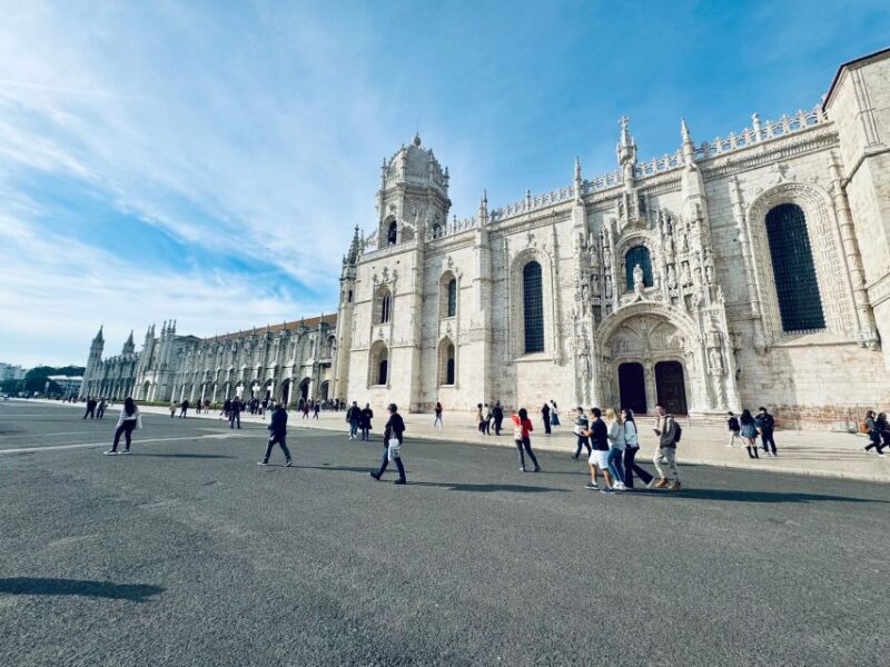 Lisbon: Discover Belem by electric Tuk Tuk - The Experience of the Electric Tuk Tuk