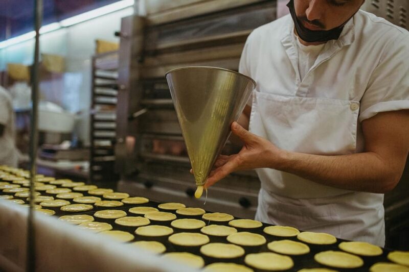 Lisbon: Evening Food & Wine Tour in Bairro Alto - Closing in Chiado with Pastry and Port