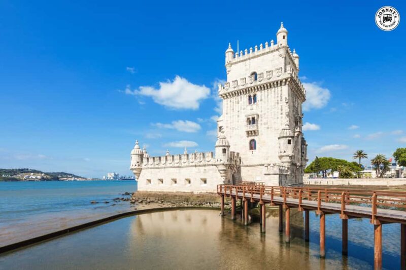 LISBON : EXPLORE OLD TOWN ALFAMA BY ELECTRIC TUK TUK - Strolling Through Alfama’s Lively Streets