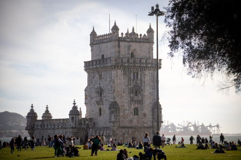 Lisbon Express :Half Day City Discovery Private Tour - Admiring the Belem Tower and Its UNESCO Heritage Status